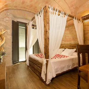 **** Hotel Historic Espagne